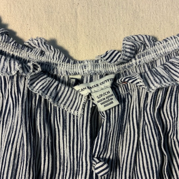 American Eagle Stripes Off-the-shoulder Top - Picture 6 of 6